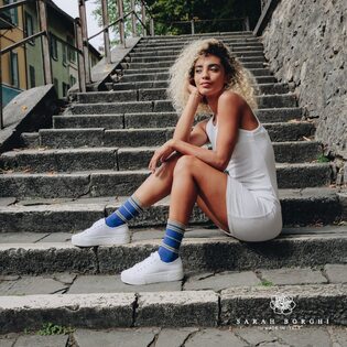 Saldi -40%, cosa stai aspettando? 
#sarahborghi#summersales#collant#saldi#socks#sales#fashion